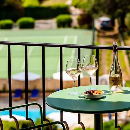 Du Parc Sur Otel